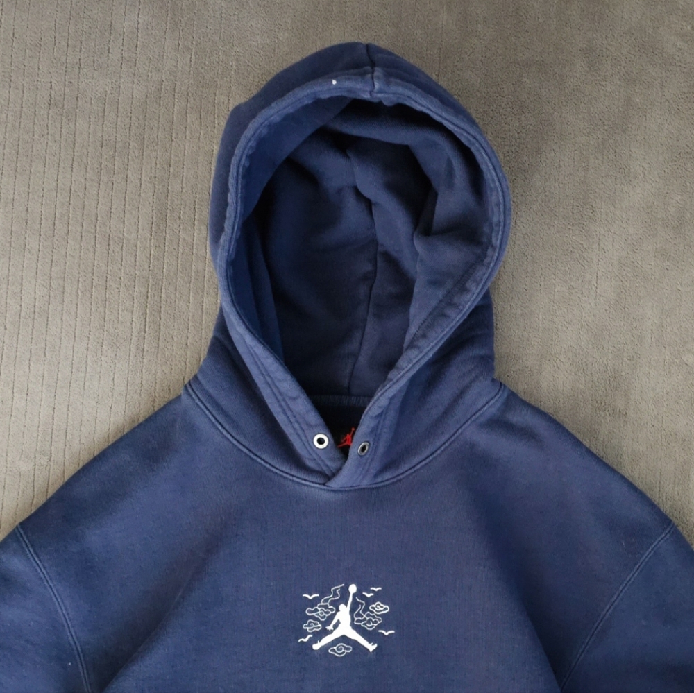Jordan Men’s CNY New Years Edition Embroidery Logo Pullover Size Medium - Picture 2 of 11